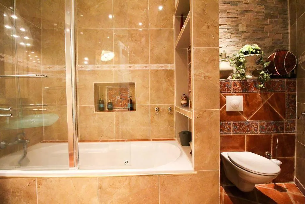 Grand Appartement Pour 4 Personnes/ Cours Lieutaud Marsilya Daire
